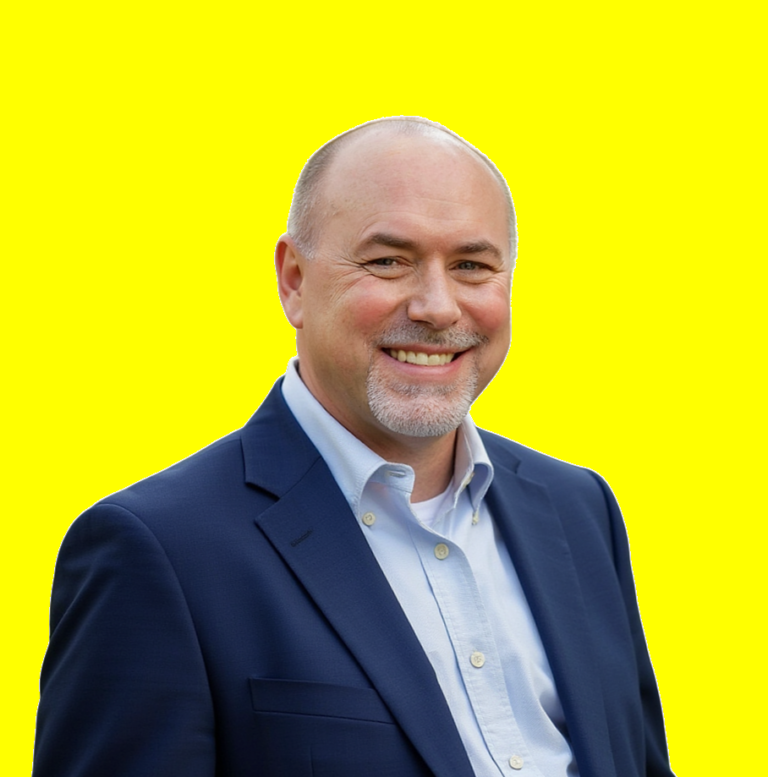 aaa dr headshot 05 right rotate yellow 768x777